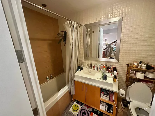 Rented by Fiddler Realty | media 36