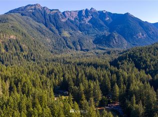 7042 Olympus Way, Glacier, WA 98244