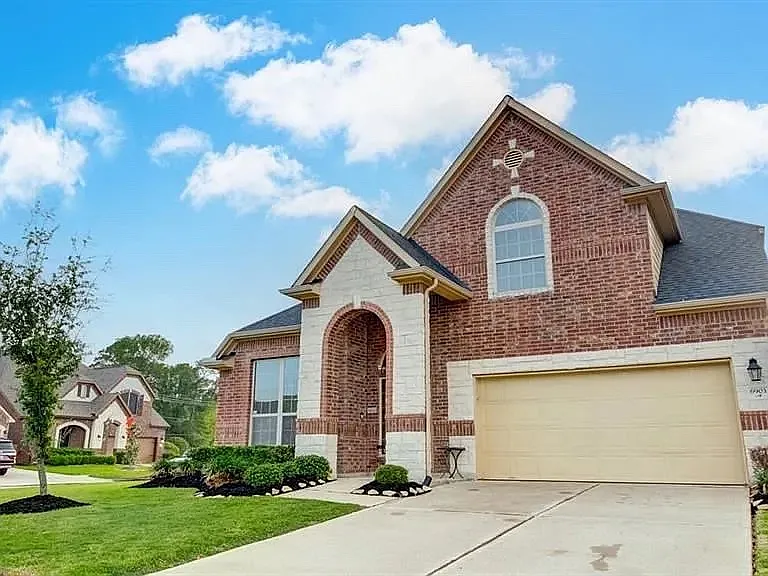 6903 Moonrise Ln — Photo 2