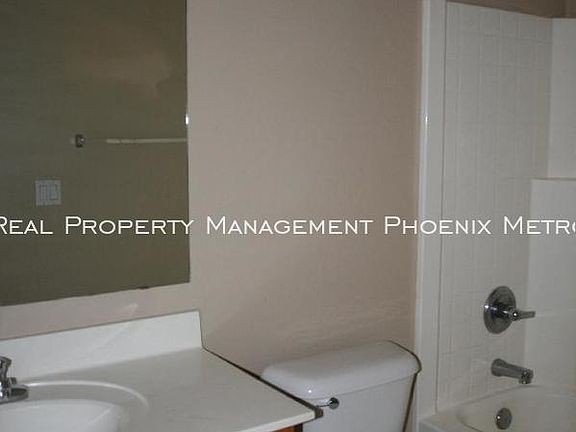 4th image of 8121 W Hilton Ave
