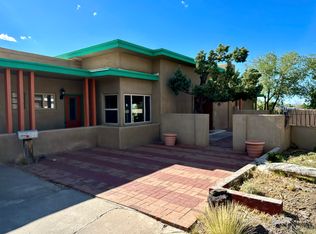 1313 Girard Blvd SE, Albuquerque, NM 87106