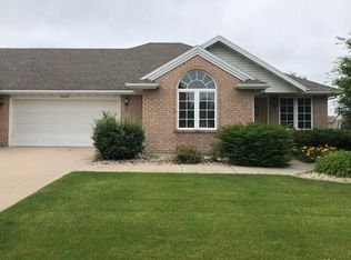 1050 Partridge Ln, Morris, IL 60450