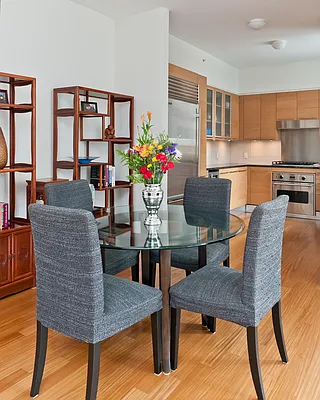 Sold by Nest Seekers International | media 14