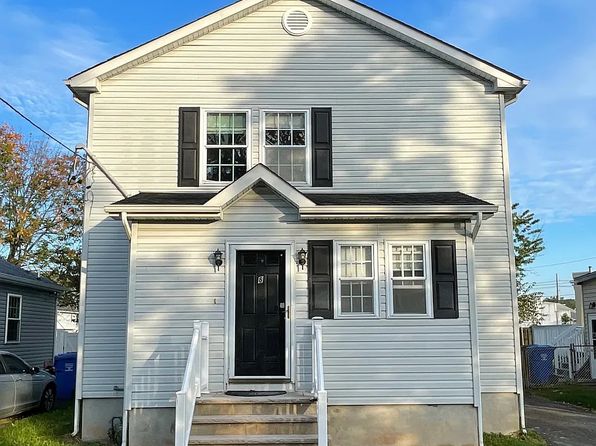 8 Bird Ave