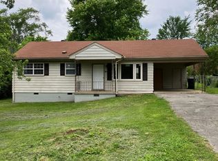 120 Greer Cir, Dickson, TN 37055