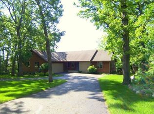 3724 Oak Lane Dr, Beloit, WI 53511