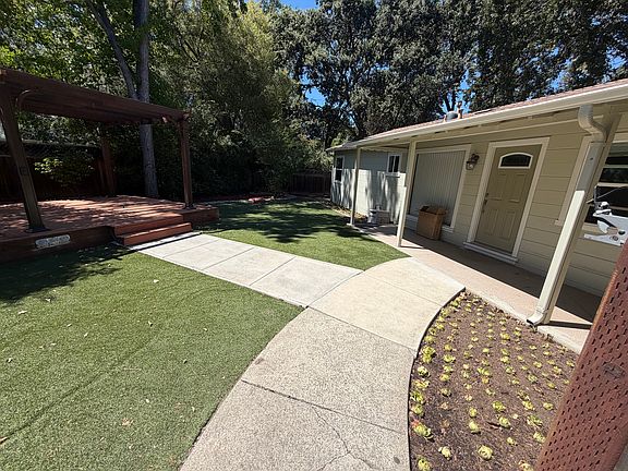 2nd image of 2428 Walnut Blvd