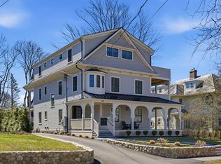 20 Lawrence St FLOOR 2, Wakefield, MA 01880