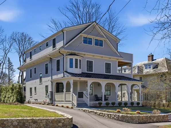 20 Lawrence St Floor 2, Wakefield, MA 01880