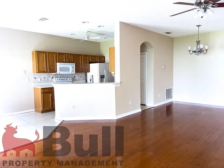 5812 Stafford Springs Trl — Photo 3