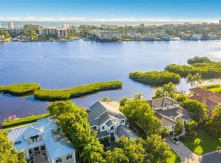 5832 Tidewood Ave, Sarasota, FL 34231