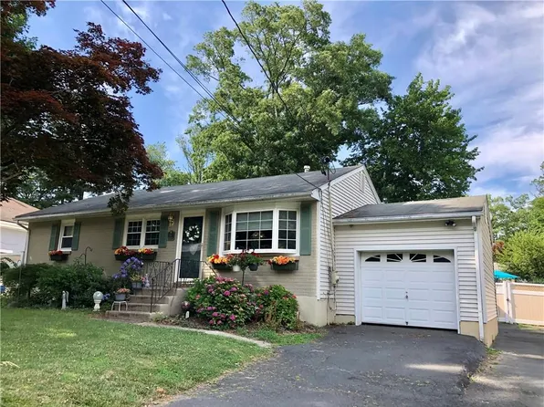 7 Quelch Avenue, Stony Point, NY 10980