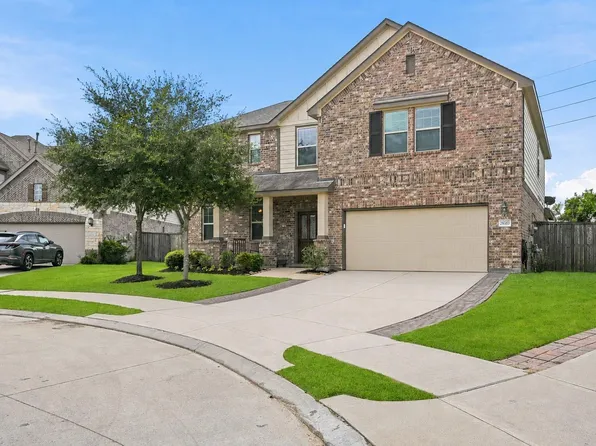26103 Ridgelawn Dr, Richmond, TX 77406