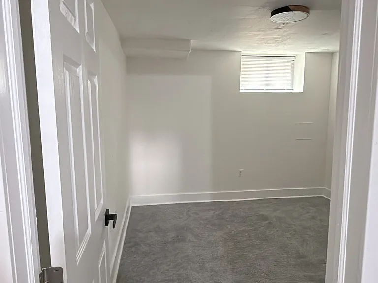 820 N Streeper St #MAIN — Photo 13