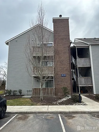 1203 Ravens Crest Dr Photo 1