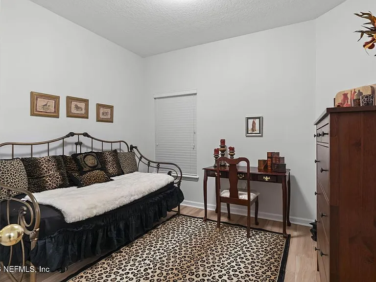 8218 Green Parrot Rd #105 — Photo 25
