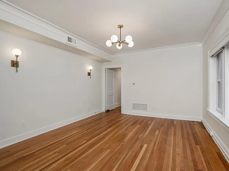 3513 Gillham Rd #1S — Photo 12