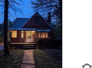 4675 Hereford St, Detroit, MI 48224