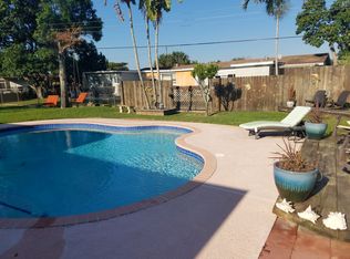 301 SW 60th Ave, Plantation, FL 33317