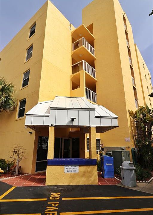 1st image of 425 S Atlantic Ave #402