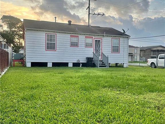 2nd image of 7700 Alabama St