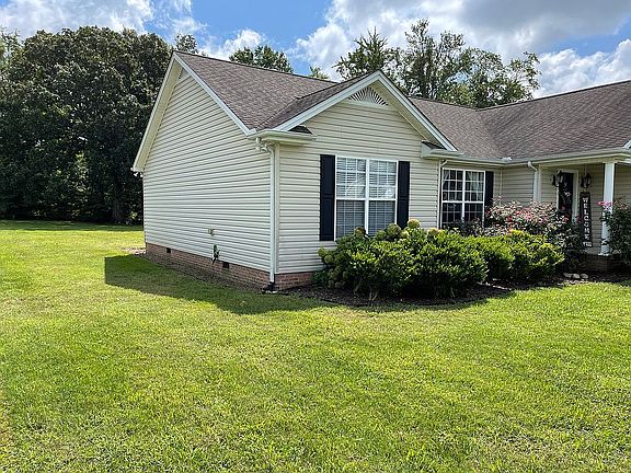 2nd image of 340 Golden Cir
