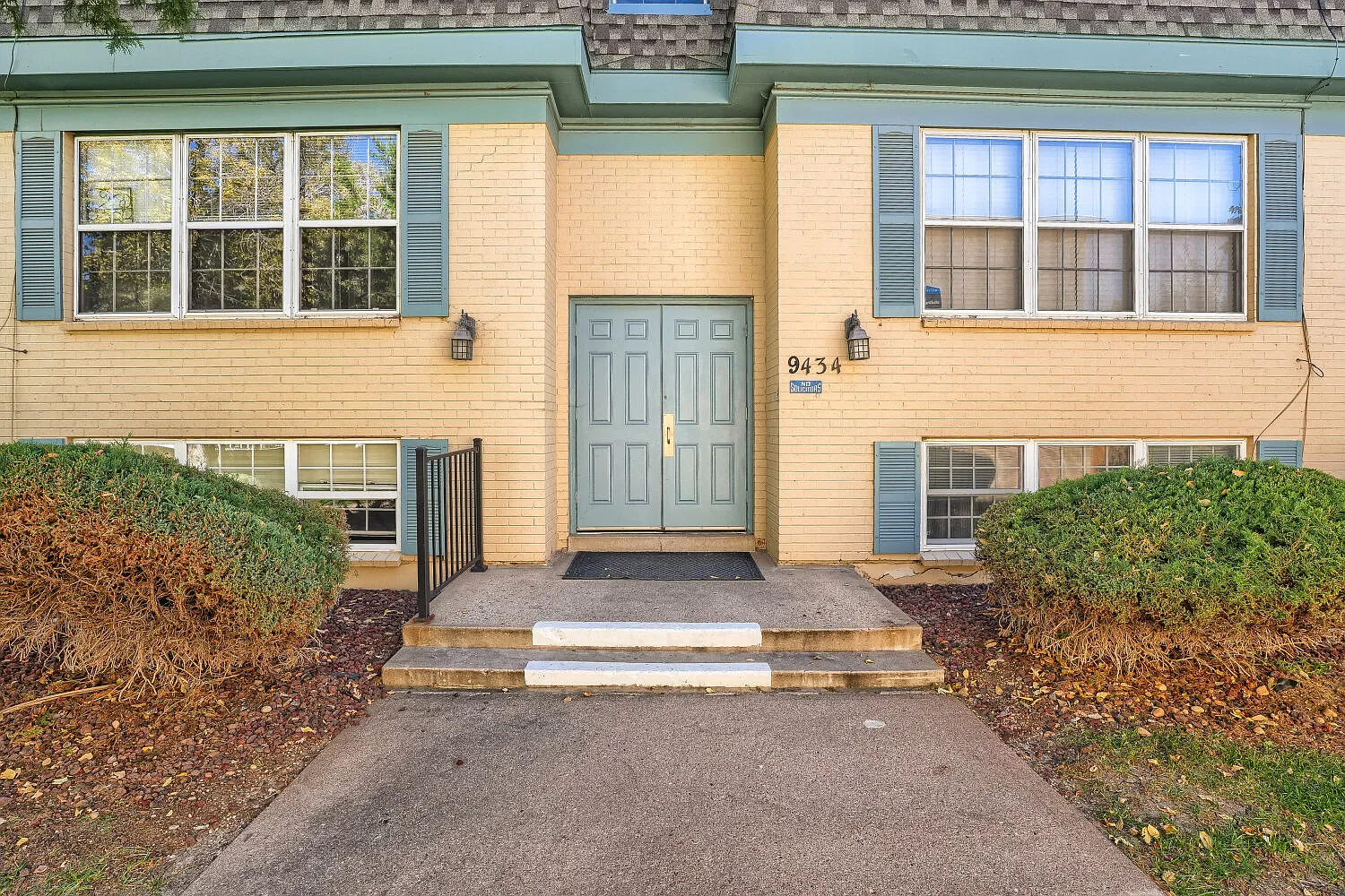2 bed, 1004 sqft, $1,525 — Photo 2