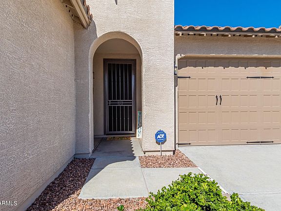 4th image of 18520 W Surprise Farms Loop N