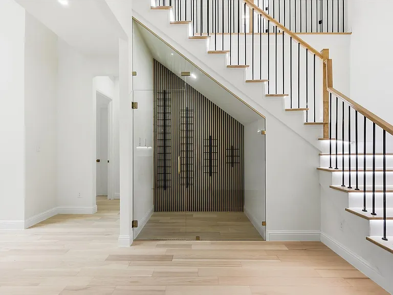 3135 Walnut Hill Ln — Photo 5