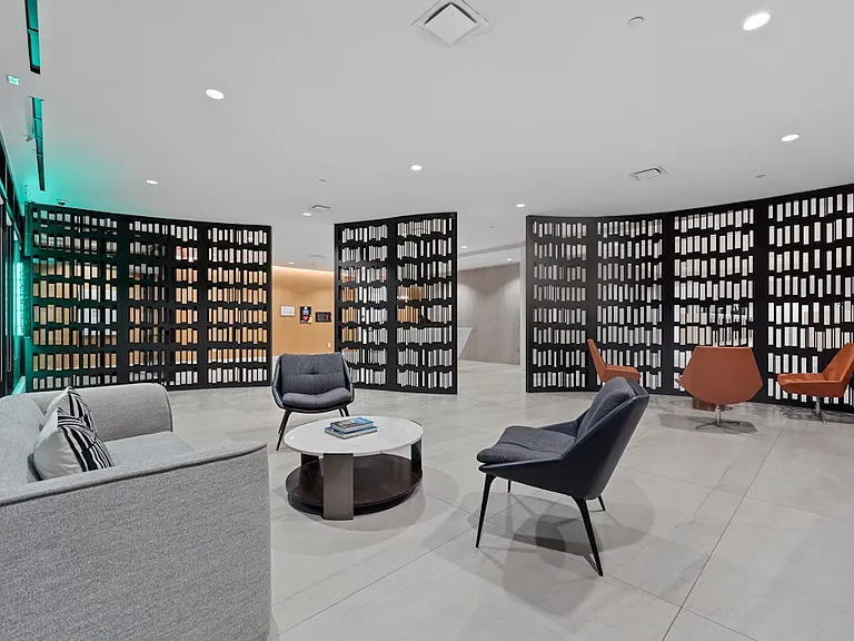 350 Clarkson Ave #321 — Photo 22