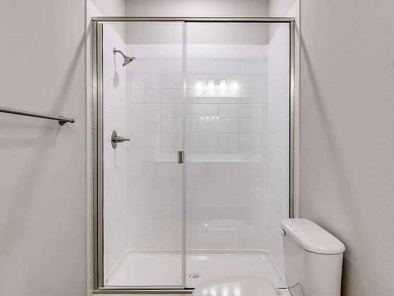 609 Blackland Dr — Photo 20