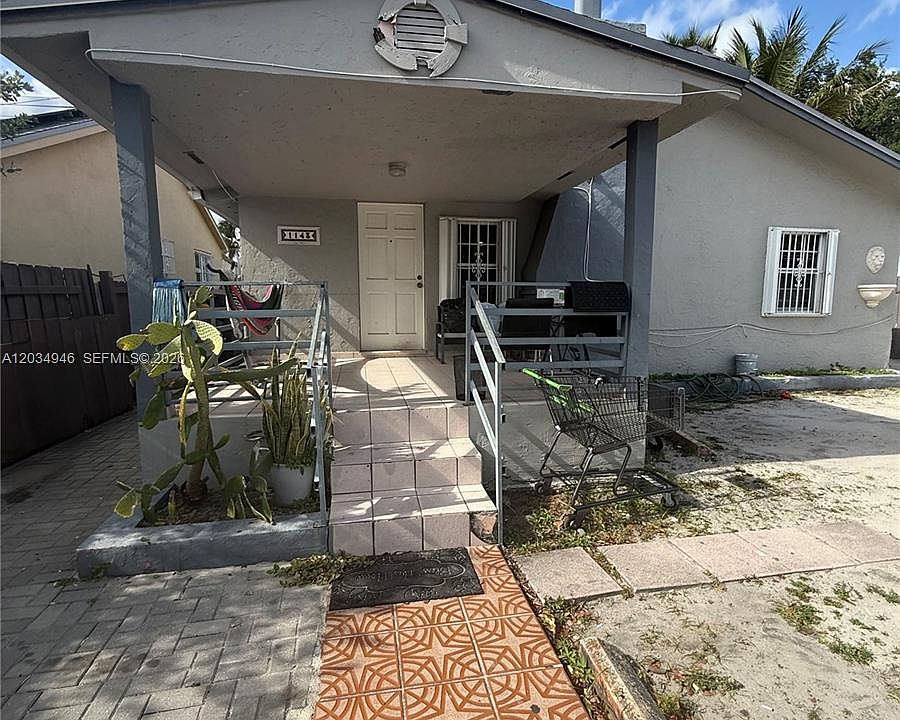 1st image of 1143 NW 27th St