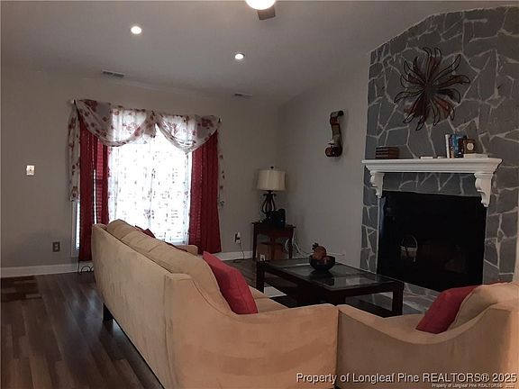 5th image of 6912 Candlewood Dr