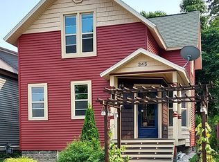 345 4th St, Manistee, MI 49660