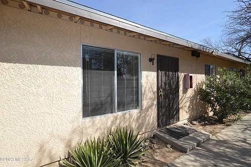 2736 N Orchard Ave #1 Photo 1