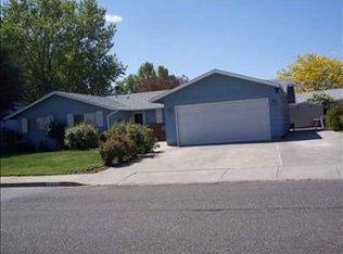 2403 W Klamath Ave, Kennewick, WA 99336