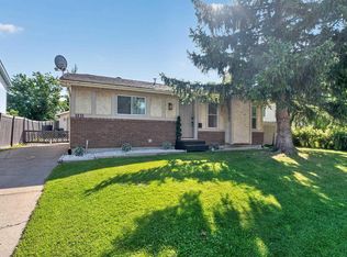 1931 145a Ave NW, Edmonton, AB T5Y 1S9