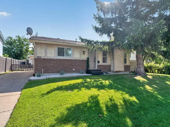 1931 145a Ave NW, Edmonton, AB T5Y 1S9