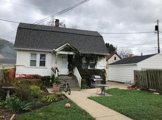 2223 E Vollmer Ave, Milwaukee, WI 53207