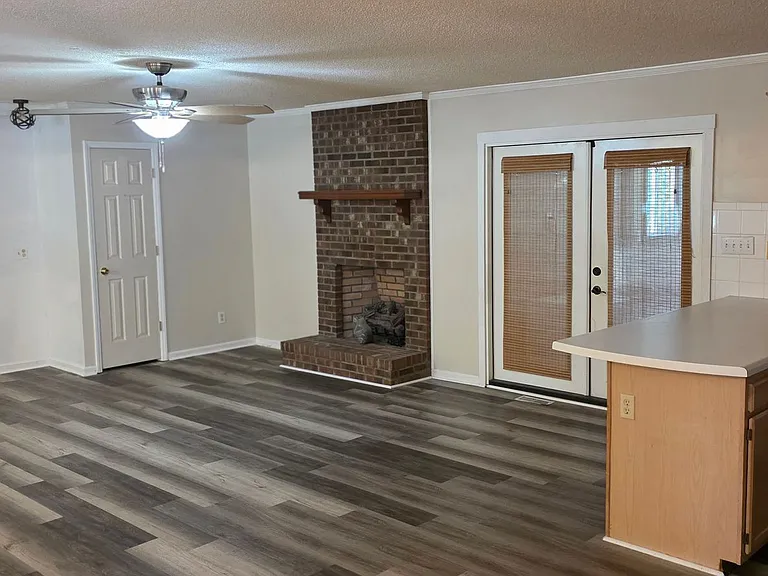 113 Lakeland Dr — Photo 21