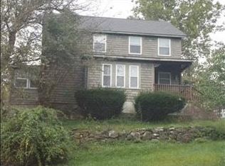 11 Seaman Rd, Stormville, NY 12582