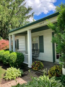 2417 N Circle Dr, Ann Arbor, MI, 48103