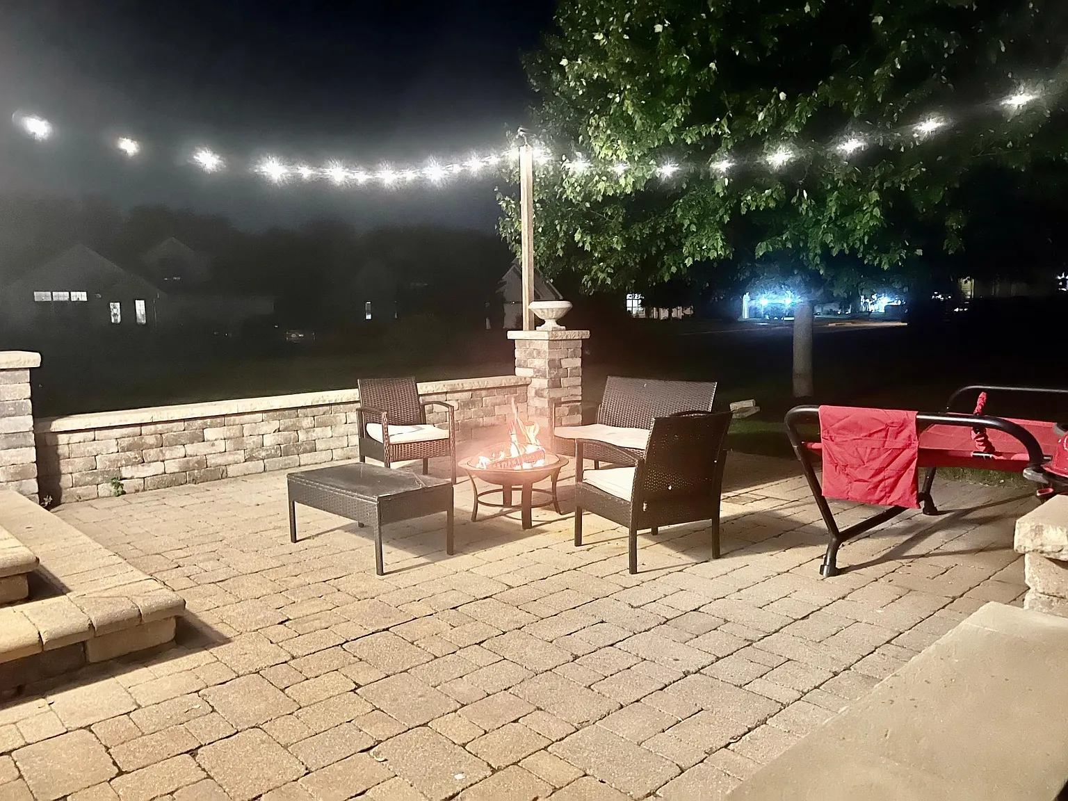 3 bed, 1.5 bath, 1436 sqft, $8,600 — Photo 3