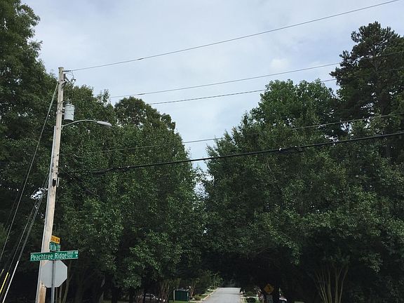 3rd image of 2435 Fair Oak Ct