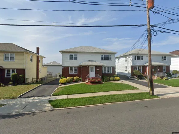 667 Chase Ave Floor 2, Lyndhurst, NJ 07071