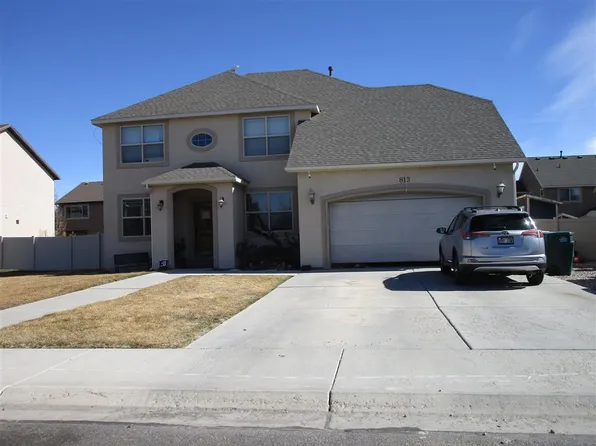 813 S Joshua St, Naples, UT 84078