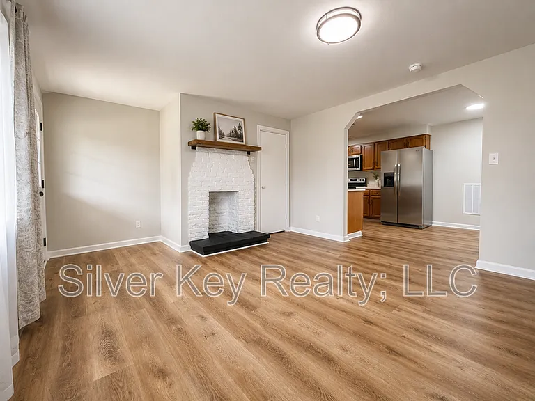 1719 Reed Rd — Photo 8