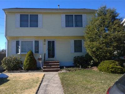 35 Chestnut St, Edison, NJ, 08817