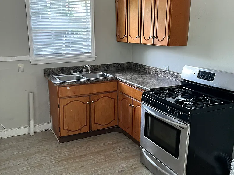 66 S Merton St #2 — Photo 4