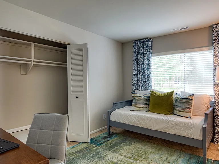 Bedroom with a Closet